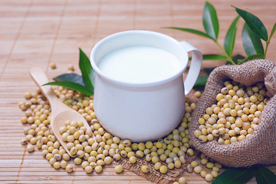 FSSC خوراکی کف زدا مونوگلیسرید مقطر E471 برای سس سویا و شیر سویا