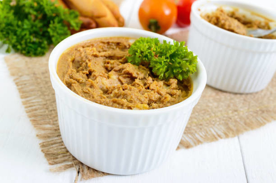 مونوگلیسرید تقطیر شده افزودنی غذا برای خمیر حلال